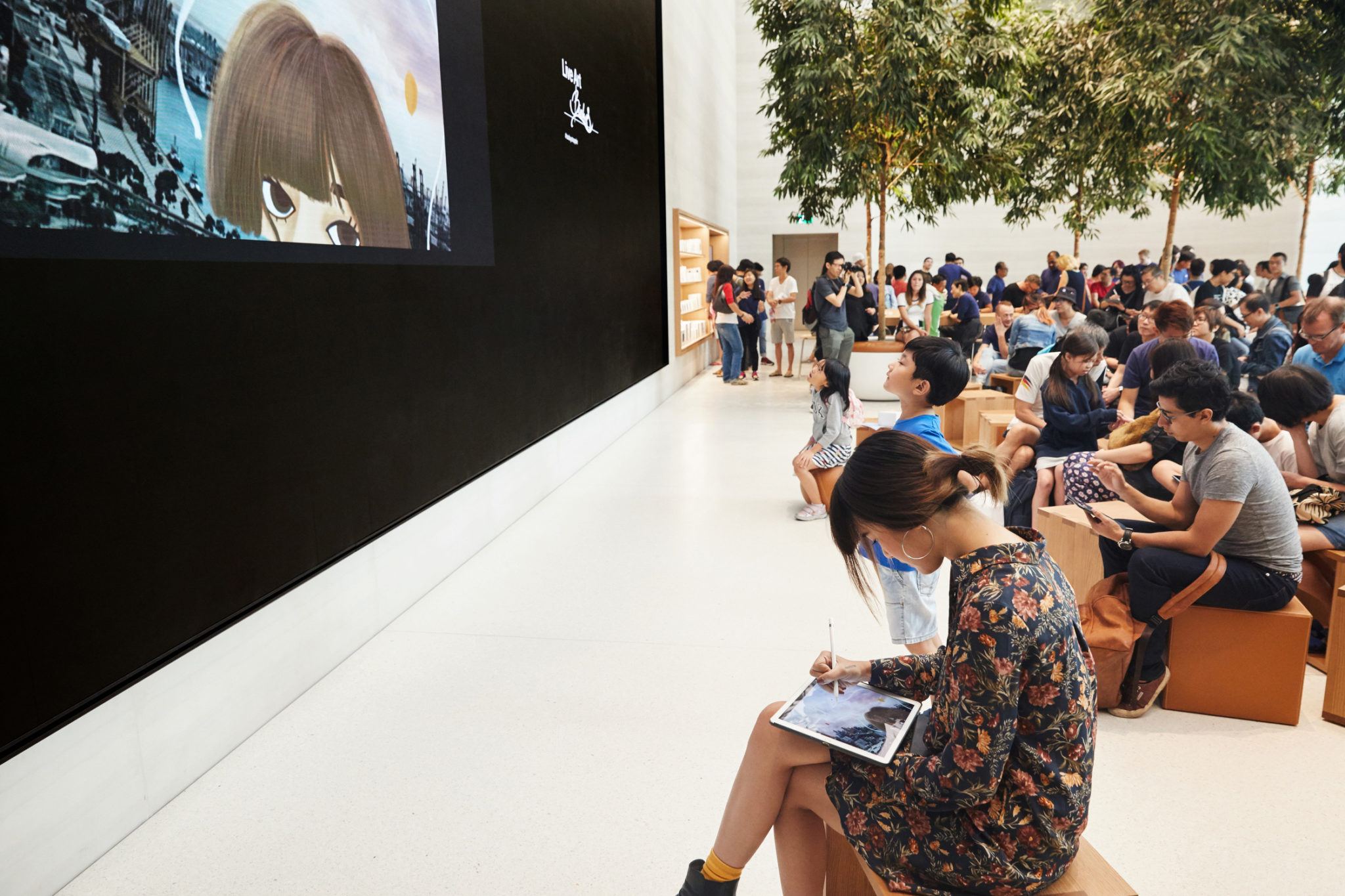 Building Up: Apple's Retail Stores are Now a Community Hub