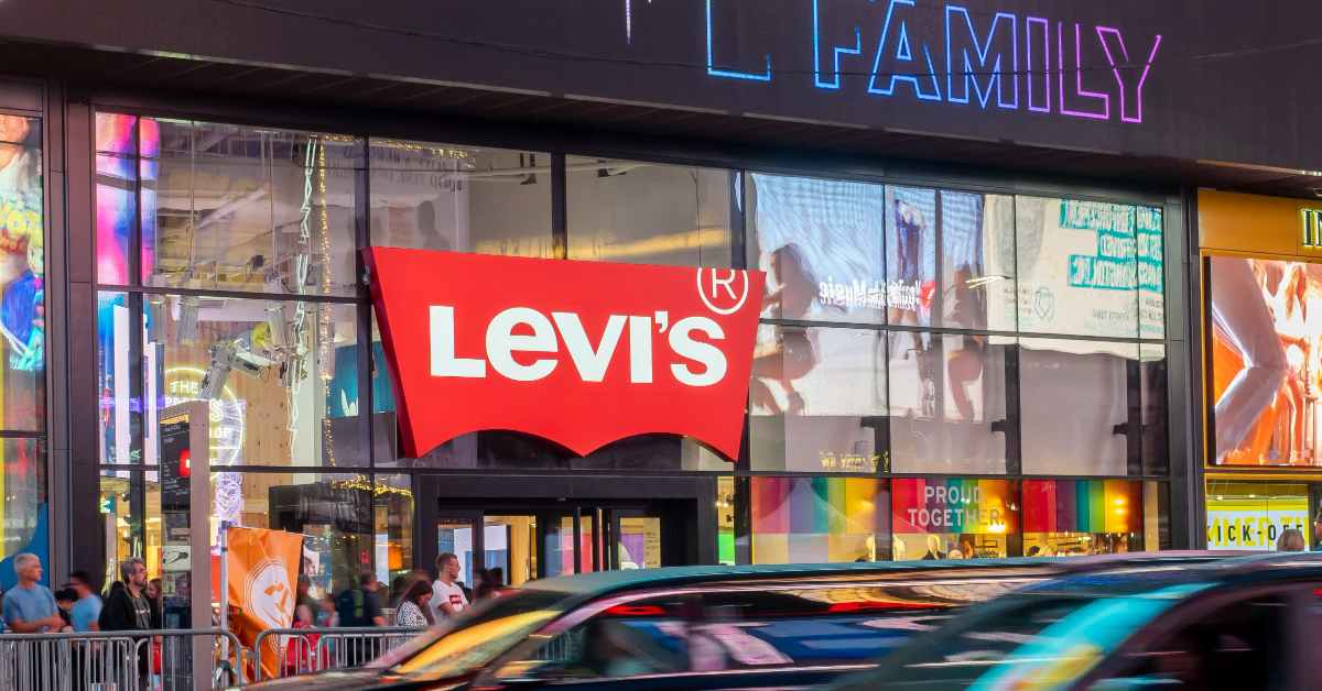 Levi’s Turns to AI-generated Fashion Models to Supplement Human Models