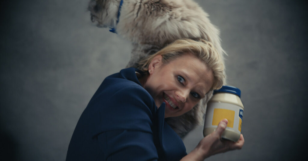 Kate McKinnon Does Big Game for Hellmann’s Featuring Mayo Cat