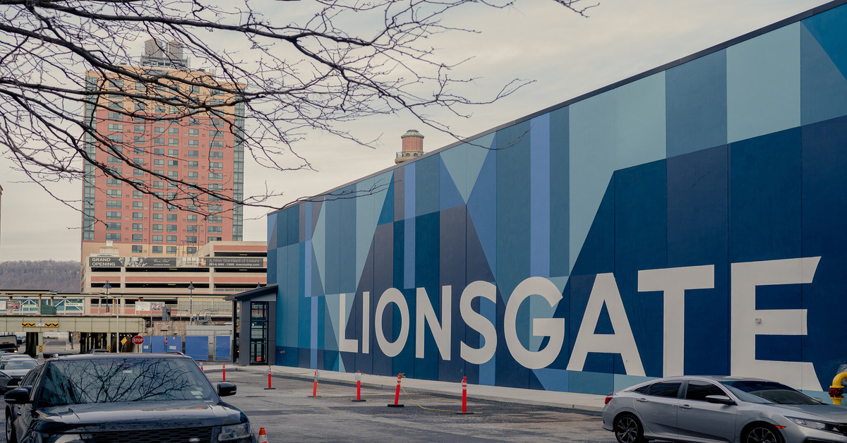 Lionsgate Studios 