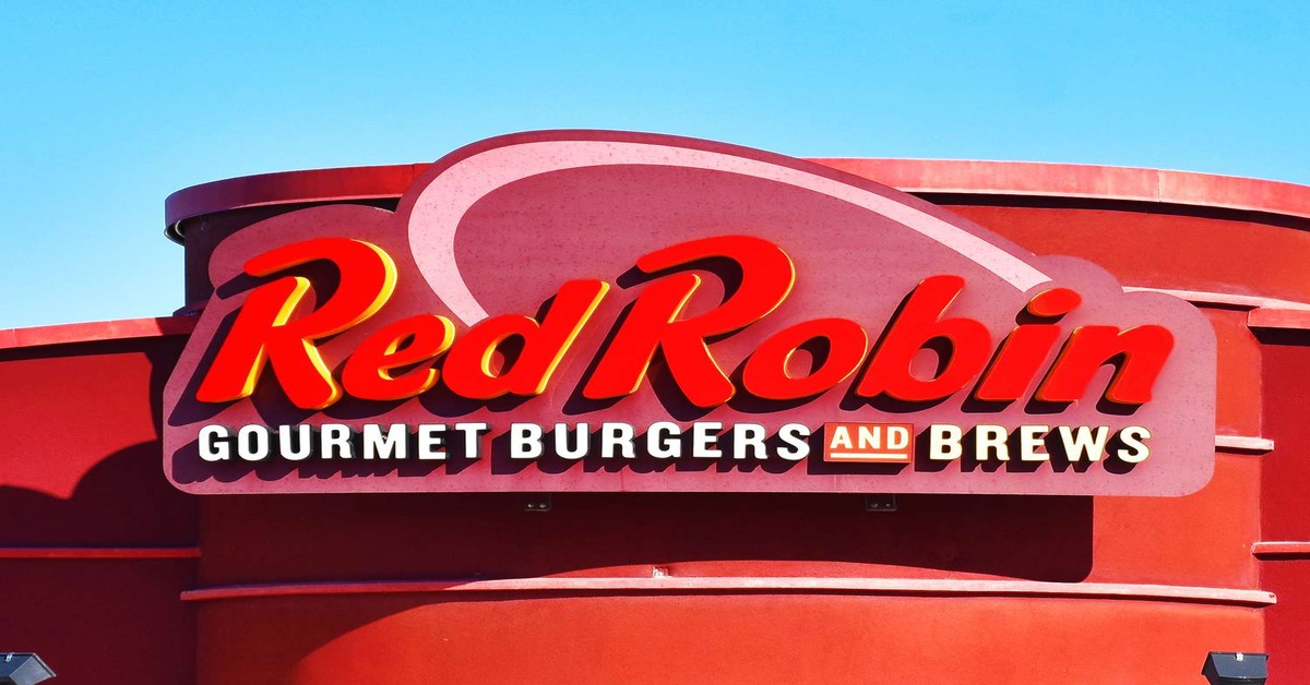 Red Robin Gourmet Burgers Transforms Loyalty Program